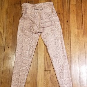 BCBG legging pants